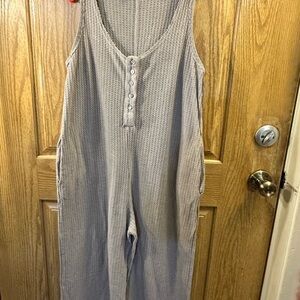 Gray Sleeveless Jumpsuit/romper